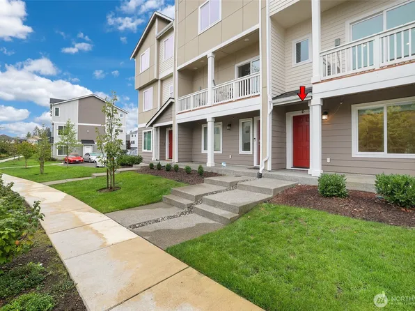 8794 Corona Court NE #D, Lacey, WA 98516