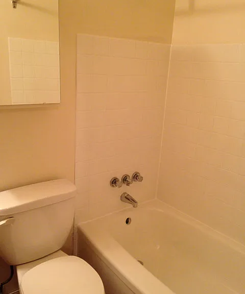 900 Fairview Rd #27 — Photo 7