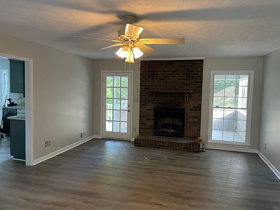 5th image of 4278 Castle Gate Dr