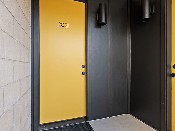 2nd image of 2031 Albatross St