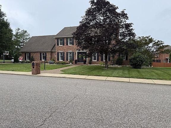 2nd image of 3077 Brookfield Dr