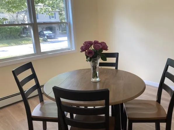 7 Faculty Rd, Durham, NH 03824