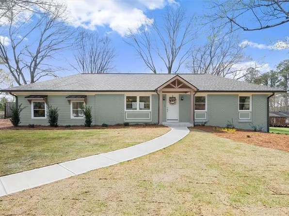 110 Woodglen Dr, Woodstock, GA 30188
