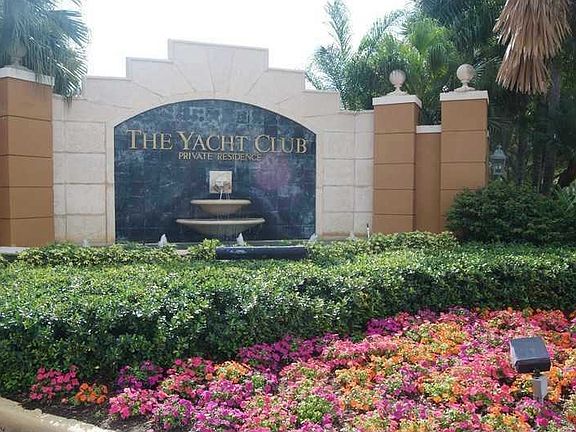 2nd image of 19501 E Country Club Dr #9505