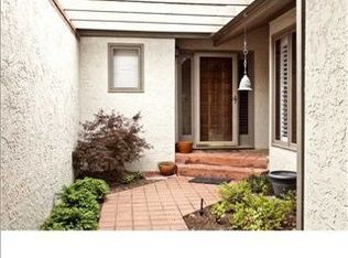 10 E Via Verde Dr, Wichita, KS 67230