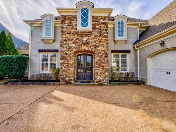 581 Rocky Joe Dr, Collierville, TN 38017