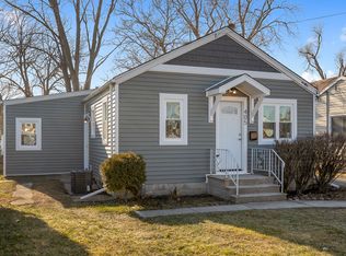 405 E 3rd St, Lockport, IL 60441