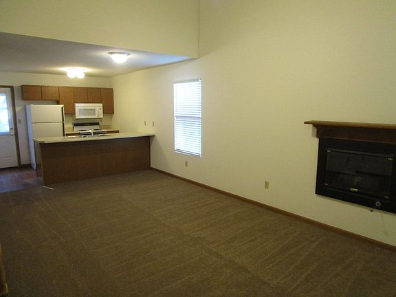 5th image of 3544 Prescott Dr