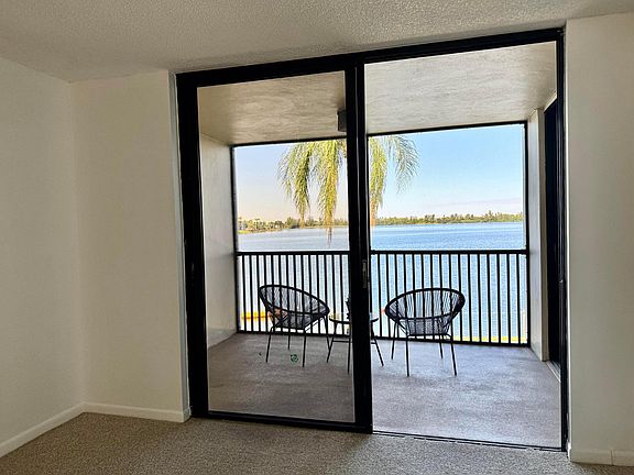 2nd image of 112 Lake Emerald Drive #204