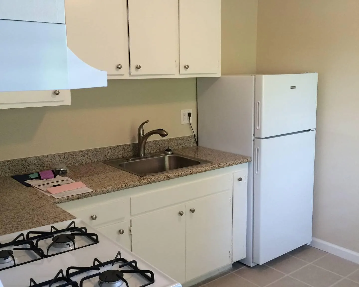 2 bed, 850 sqft, $1,895 — Photo 4