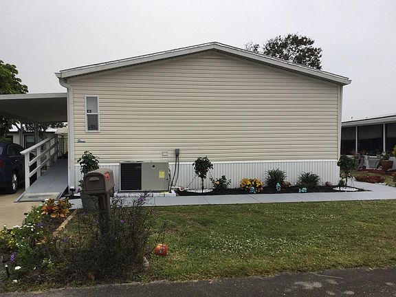 2nd image of 3 Cordova Ln