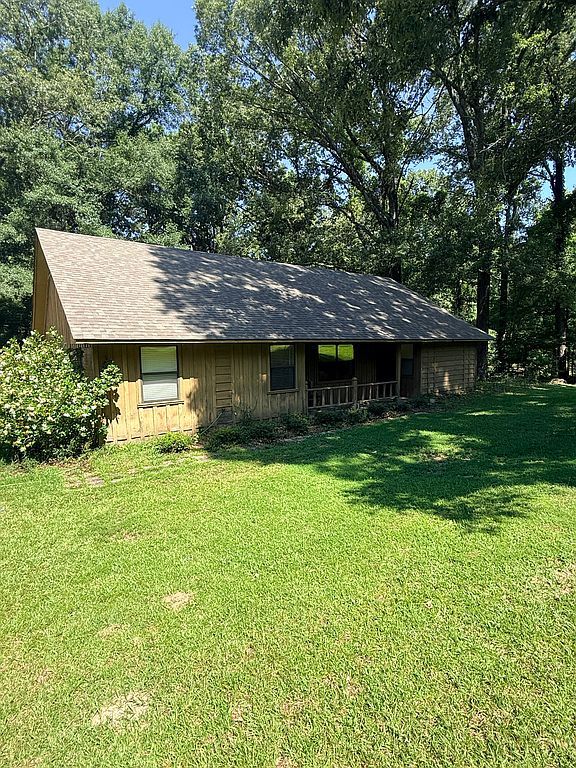 417 Silver Creek Dr - Property Image