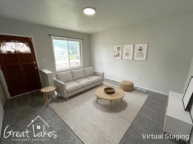 22077 Piper Ave — Photo 2
