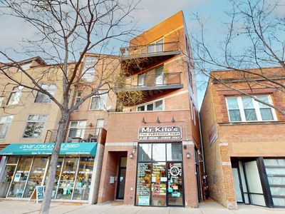 2120 W Division St #1, Chicago, IL, 60622