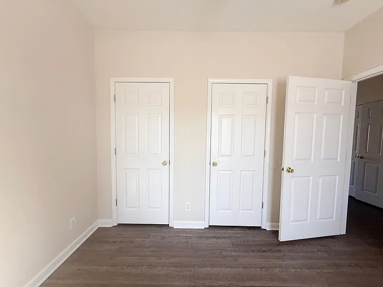1780 N Dixie Ave — Photo 22