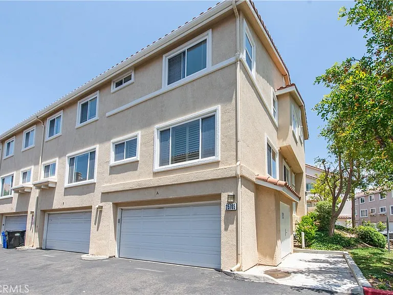 25725 Armstrong Cir #A — Photo 5