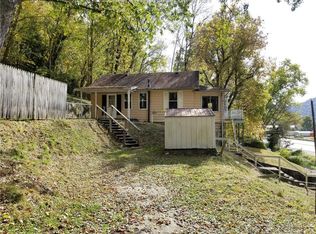 5804 Kanawha Blvd E, Charleston, WV 25306