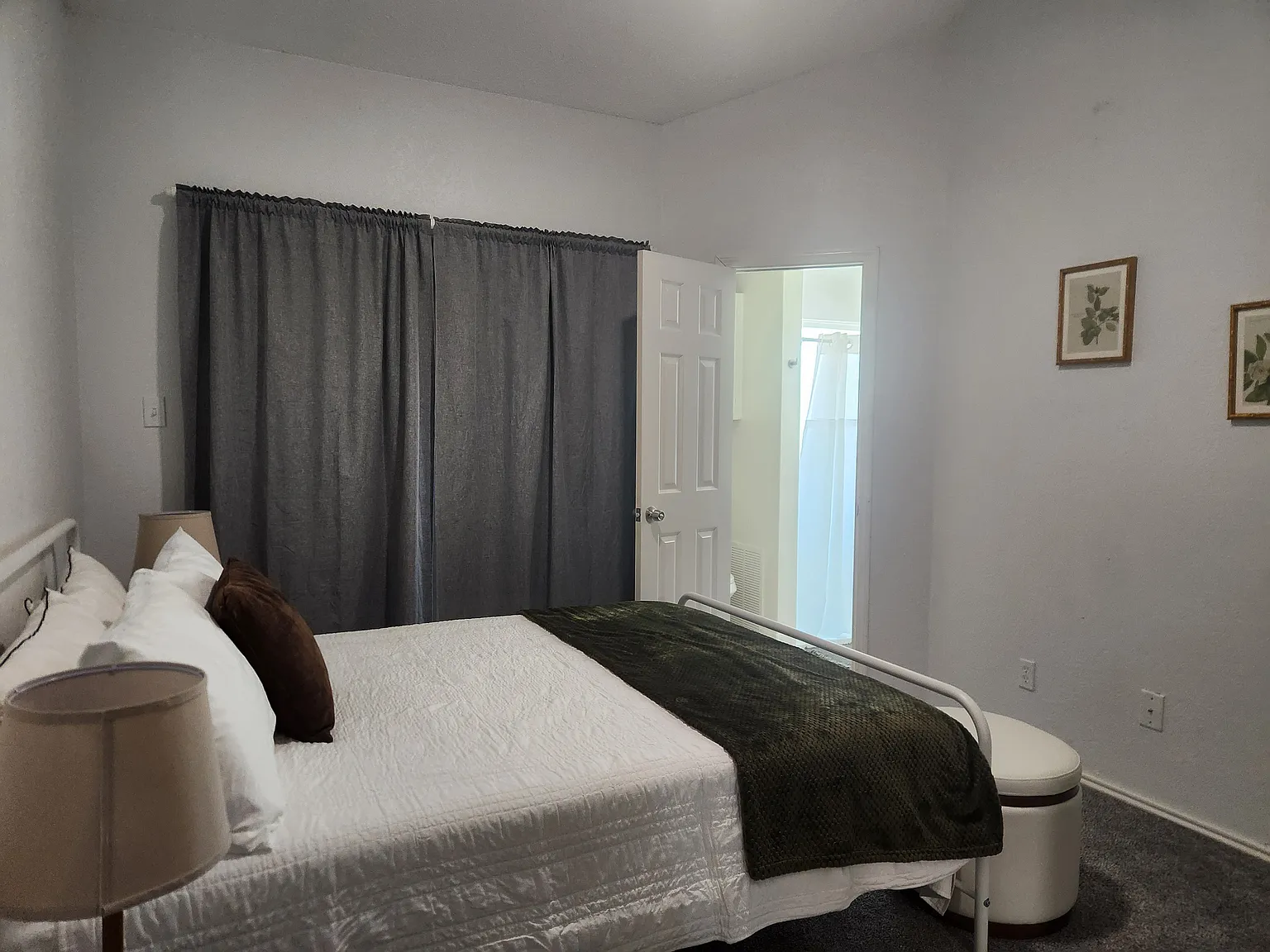 2 bed, 874 sqft, $2,400 — Photo 3