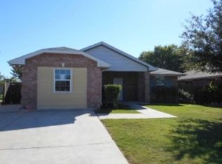 10914 Vaquero Dr, Dallas, TX 75217