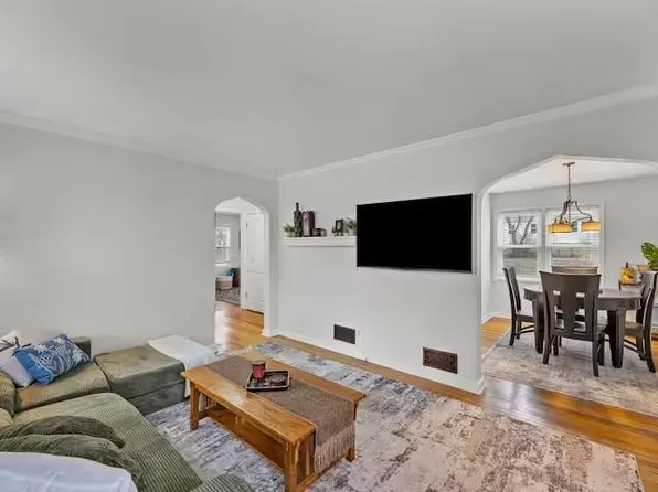 3110 S 8th Ter, Kansas City, KS 66103