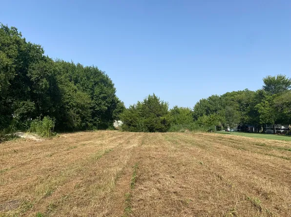 1445 Johns Ave, Lancaster, TX 75134