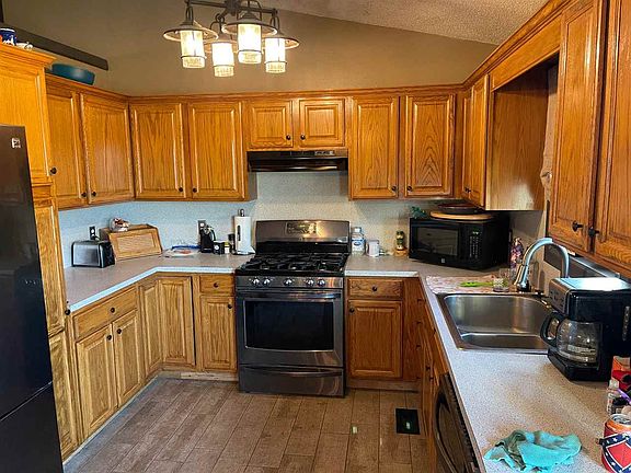 2nd image of 3024 E Barbara Ln