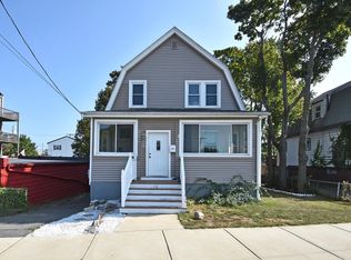 74 Cross St, Winthrop, MA 02152