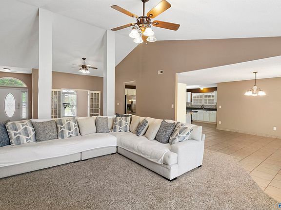 3rd image of 146 Antique Rose Dr