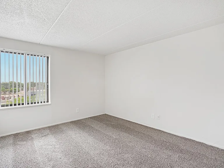 The Heights of Southfield Apartments — Photo 52