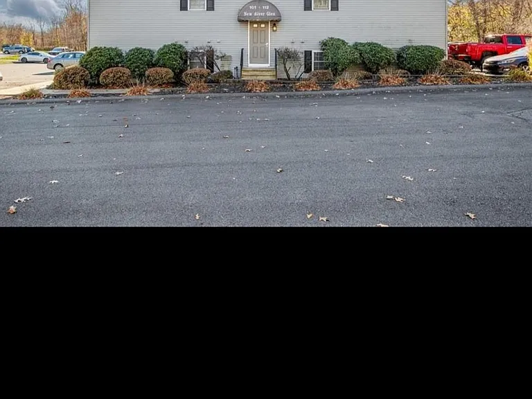 402 New River Rd #108 — Photo 15