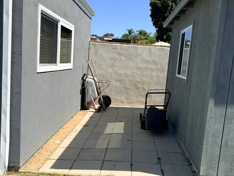 205 Gloxina St — Photo 13