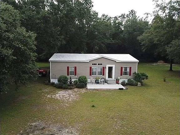 2nd image of 57 Lynn Holly Ln