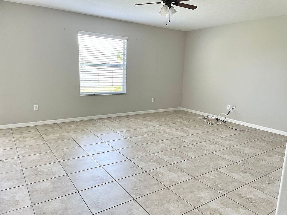 1st image of 16936 Peaceful Valley Dr