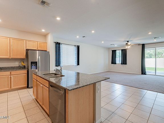 3rd image of 681 S SILVERCREEK Place