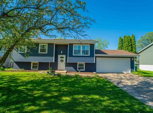 6540 W 129th Ave, Cedar Lake, IN 46303