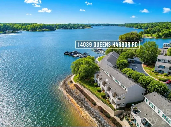 14039 Queens Harbor Rd, Charlotte, NC 28278