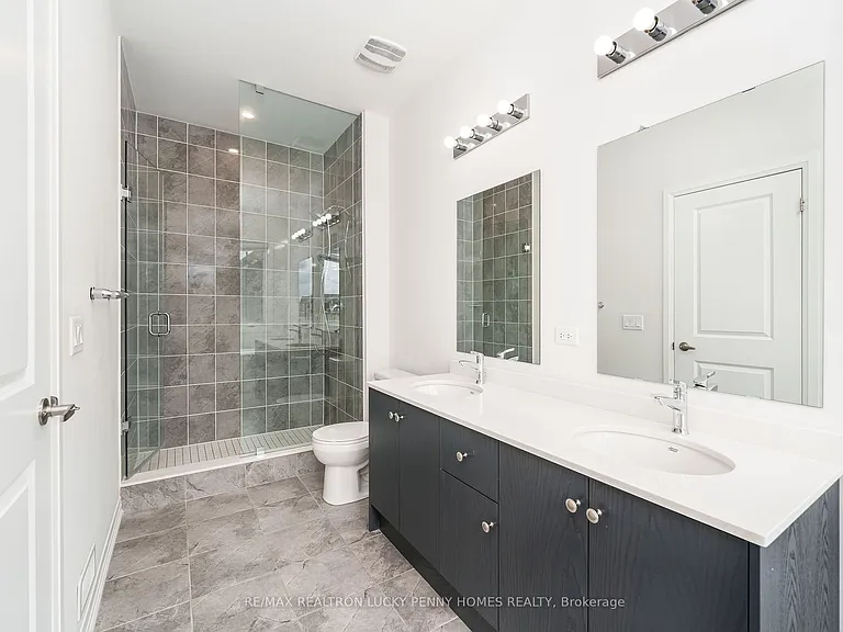 123 Schmeltzer Cres — Photo 18