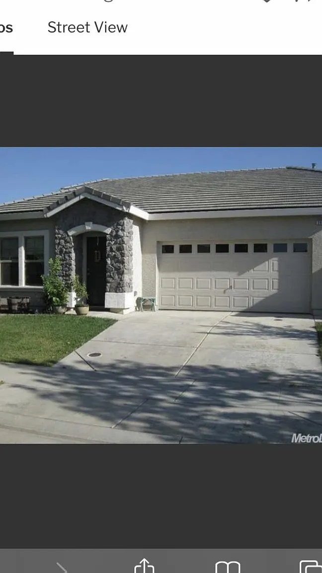 2685 Lindbergh Ln photo 1