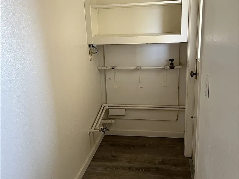 2040 Swan Cv N — Photo 22