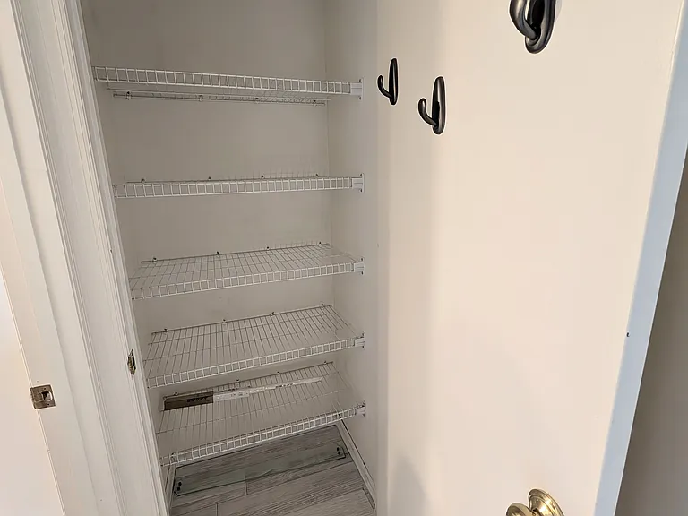 Linen closet between bedrooms