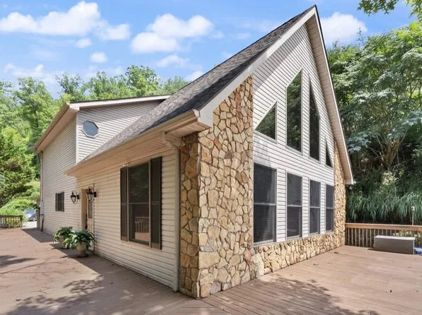 53 Happy View Rdg, Hazard, KY 41701