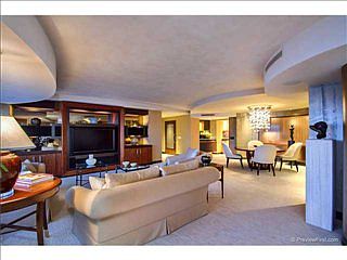 5th image of 939 Coast Blvd Unit 17A