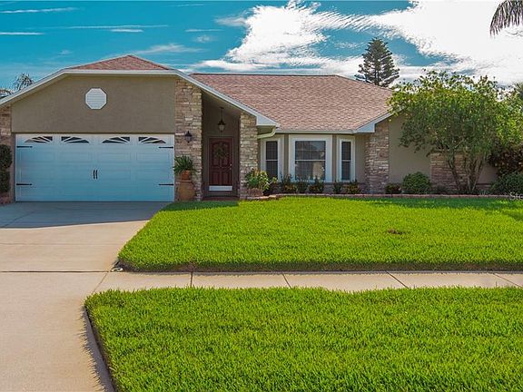 4th image of 2385 Sweetwater Blvd