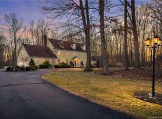 130 Orcutt Dr, Guilford, CT 06437