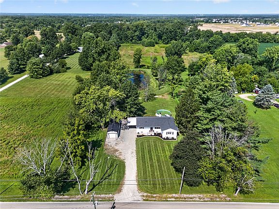 2nd image of 8261 Morrow Cozaddale Rd