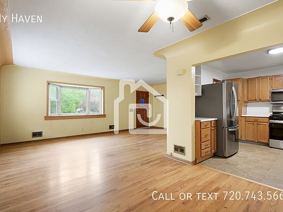 3rd image of 4410 Teller St
