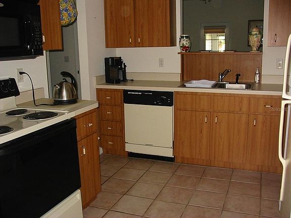 2nd image of 1541 Golden Palm Cir