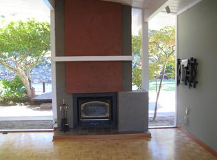 94 De La Guerra Rd, San Rafael, CA 94903