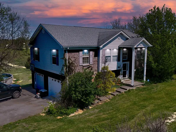 204 Saddle Brook Ct, Berea, KY 40403
