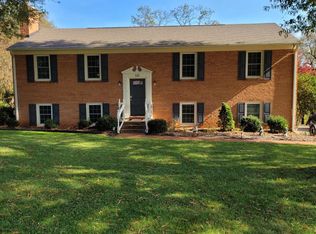 115 Stonehouse Dr, Lynchburg, VA 24502
